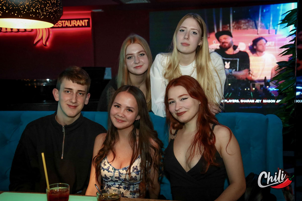 Интерьер ресторана Chili Самара